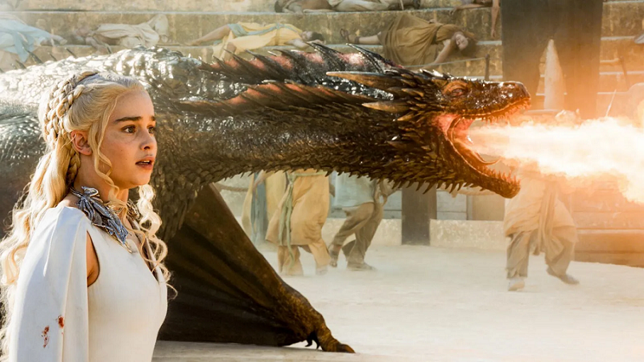 GoT - Khaleesi and Dragon
